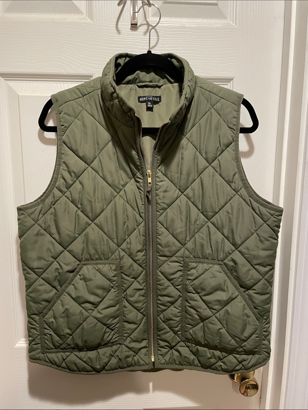 J Crew Mercantile quilted puffer vest